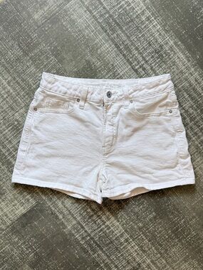 Old Navy White Denim High Rise OG Straight Jean Shorts